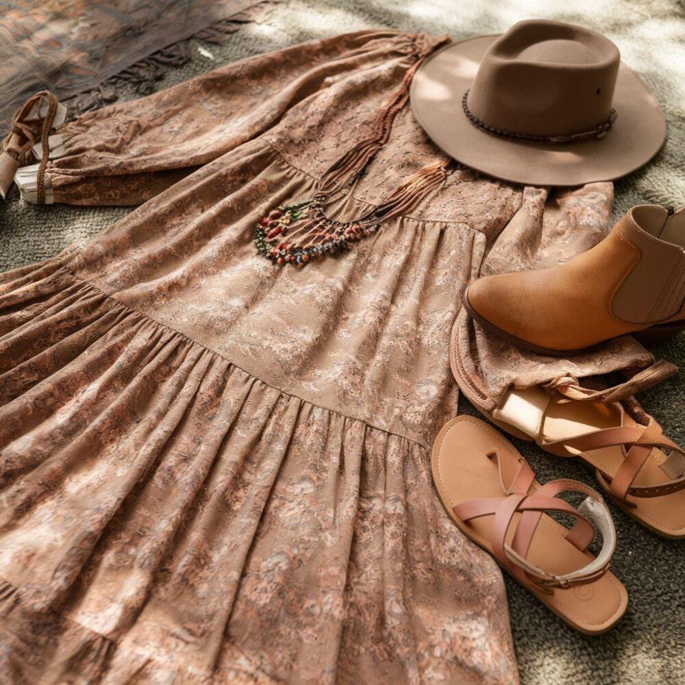 boho sandały i botki