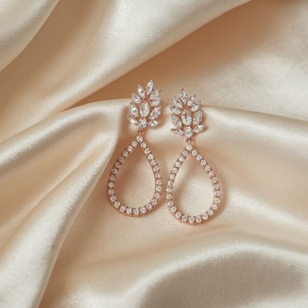 eleganckie kolczyki z kryształami