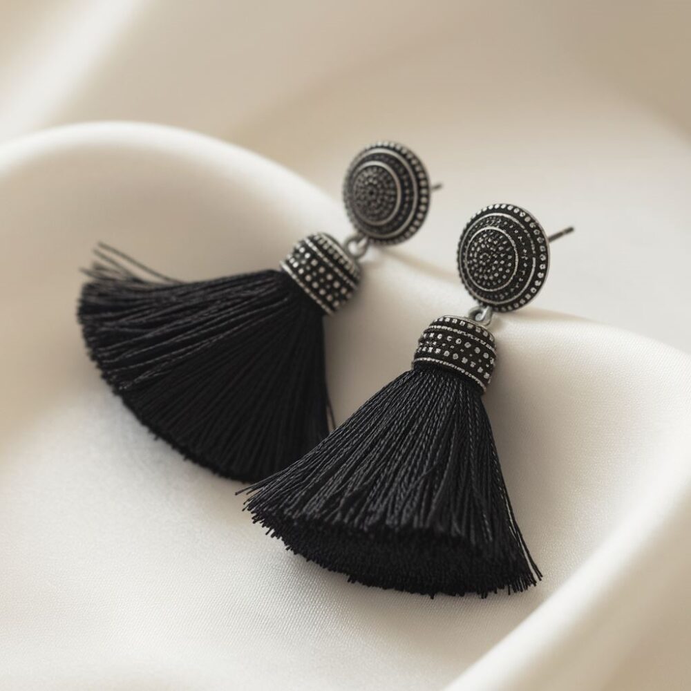 kolczyki z frędzlami czarne