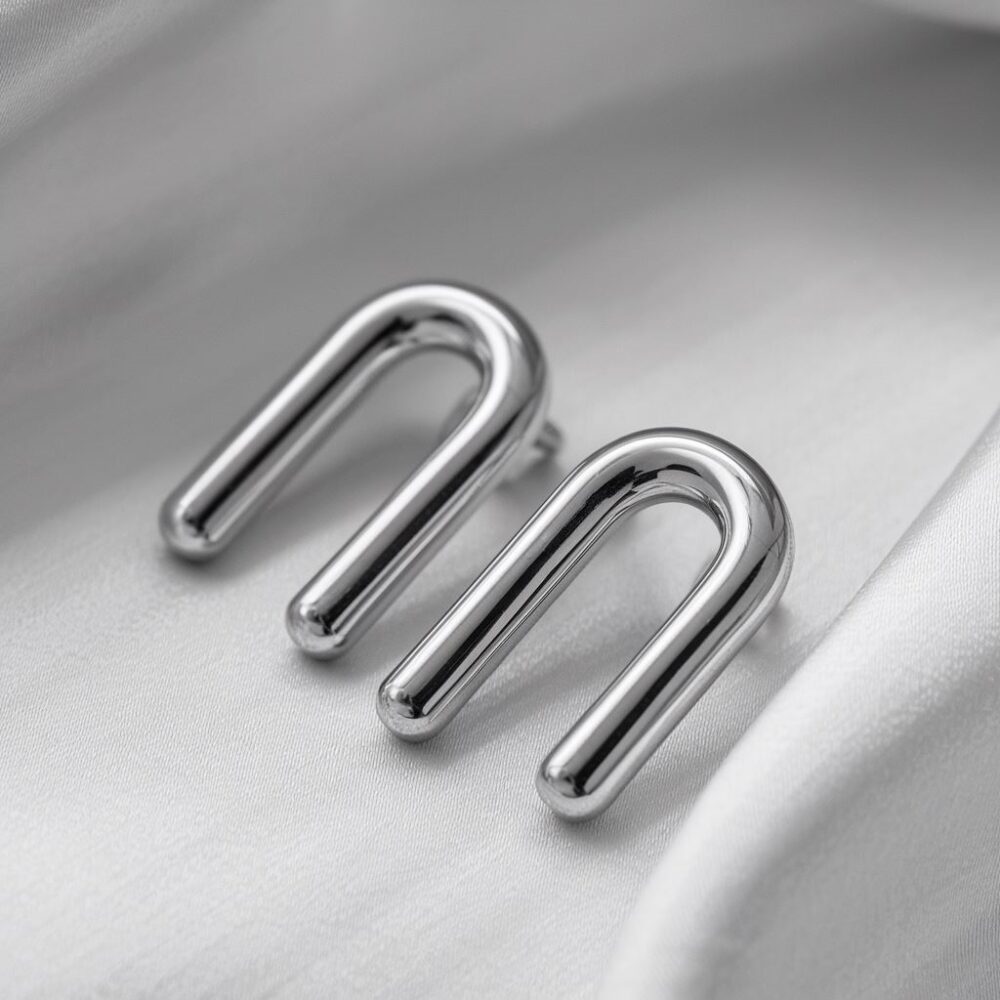 minimalistyczna biżuteria srebrna