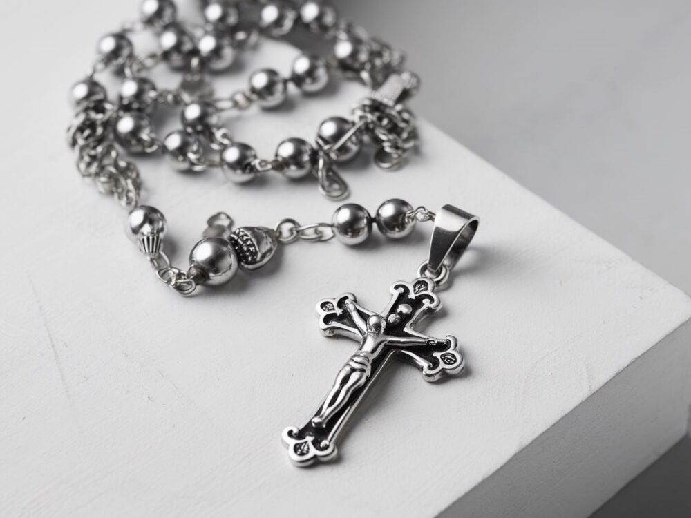 naszyjnik różaniec stal chirurgiczna