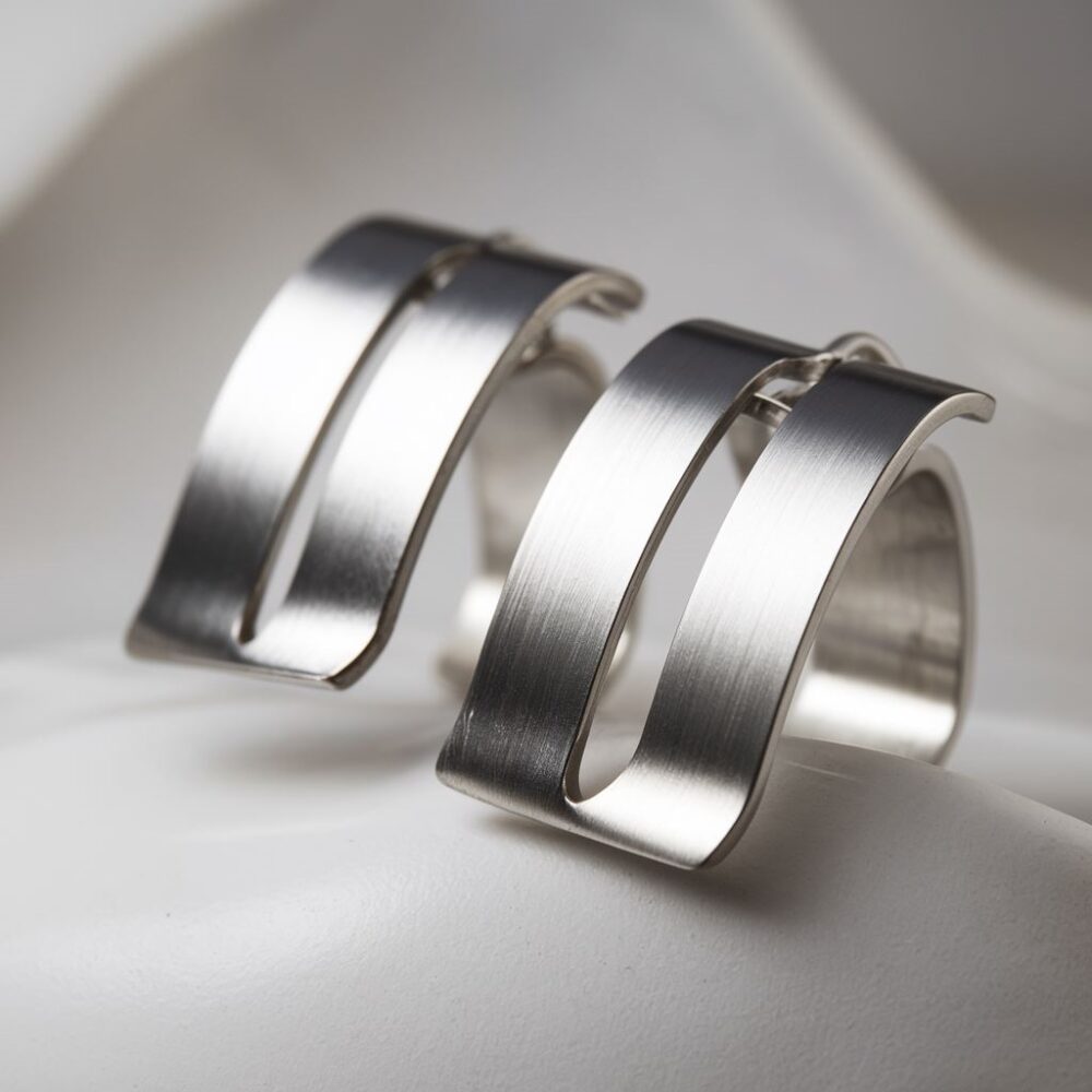 nowoczesne kolczyki blaszki