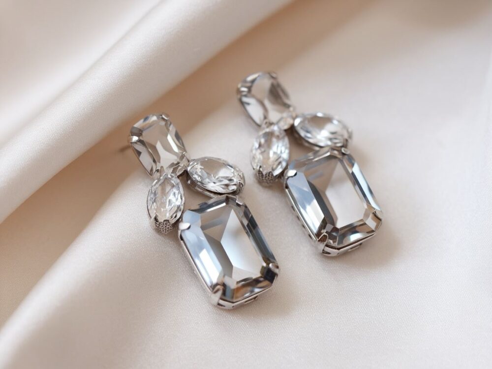 nowoczesne srebrne kolczyki