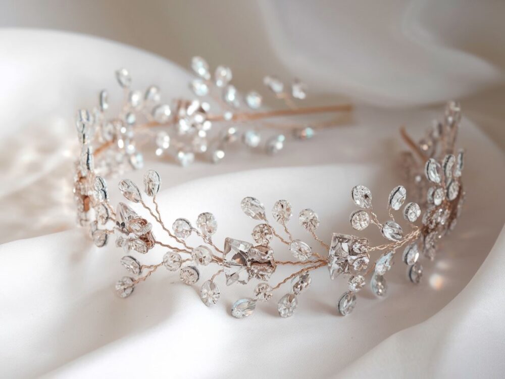 ozdobna opaska kryształowa